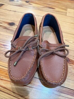 Vince Camuto Boys Brown Moccasin Dress Shoes with Navy Lining